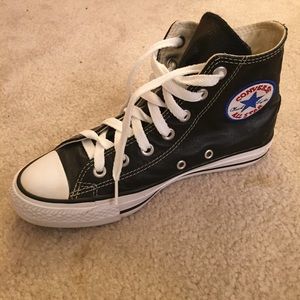 Converse High Tops (so 6.5)